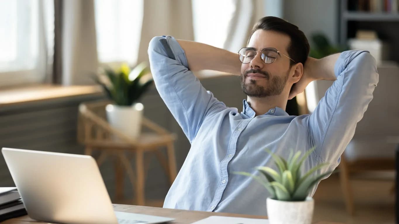 Four Easy Steps to Practicing Mindfulness at Work