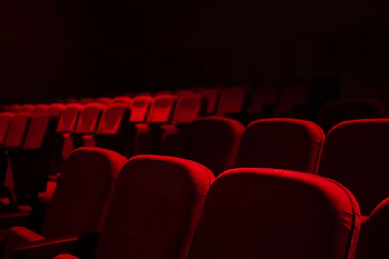 ERMA BOMBECK: At Wit’s End Coming to Historic Crighton Theatre June 25-27, 2021