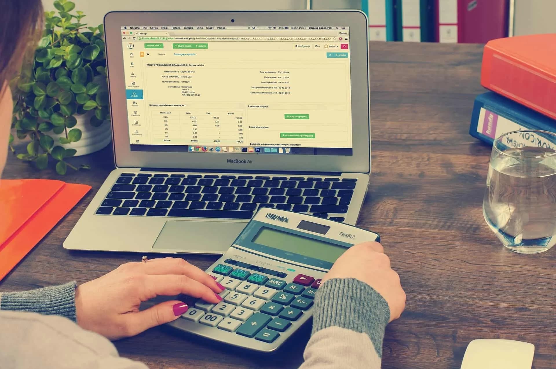 5 Reasons to Use QuickBooks for Small Businesses
