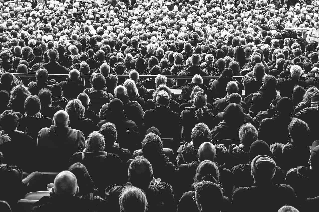 7 Reasons Live Theatre is Best in Person