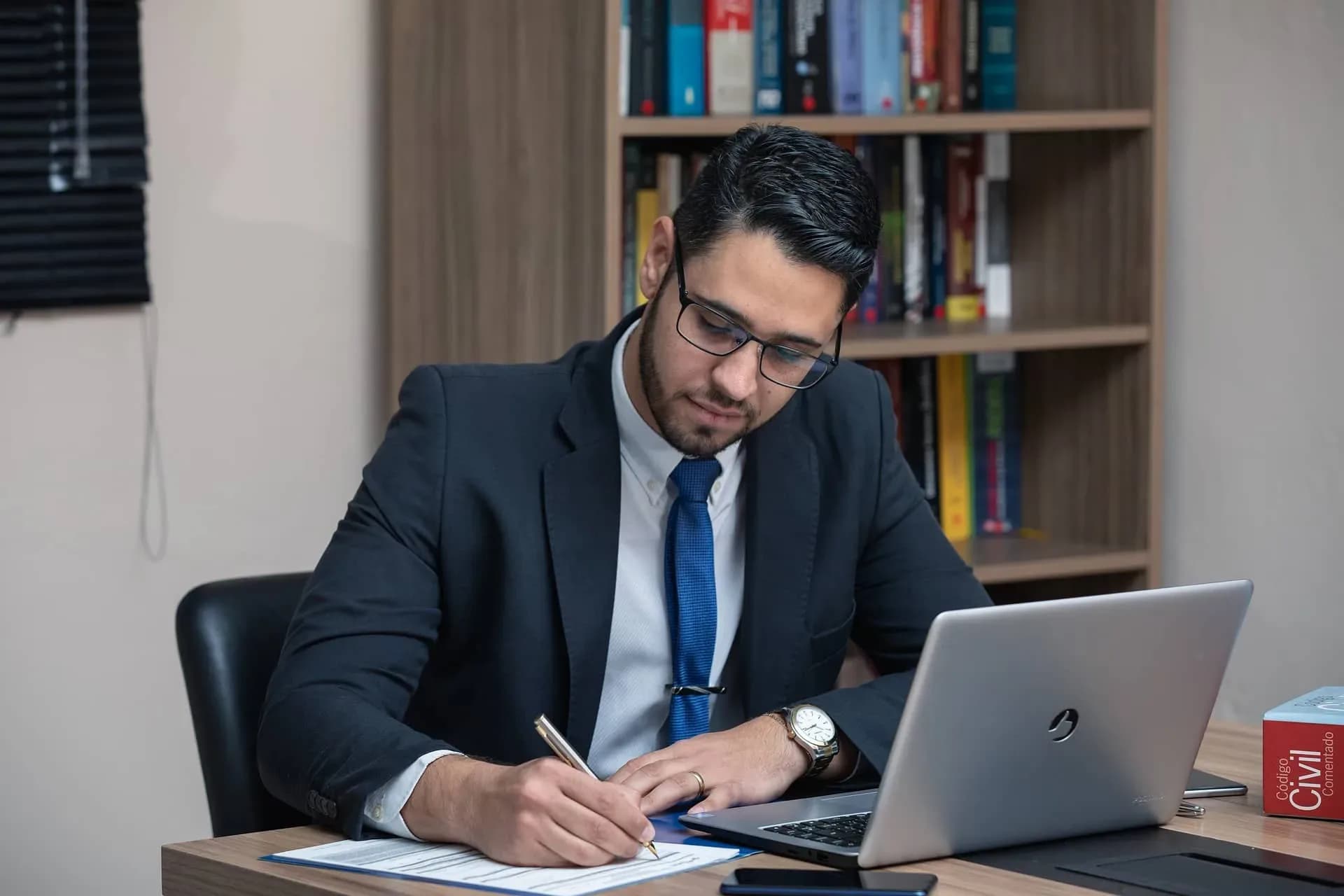 common-reasons-to-hire-a-lawyer