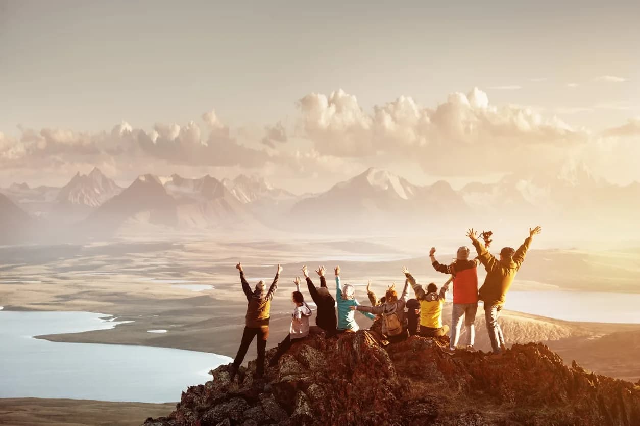 10 Outdoor Group Activities To Help You Lose Weight
