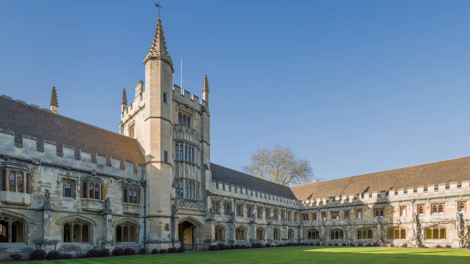 Magdalen College New Quad and Founder's Tower in Oxford, England