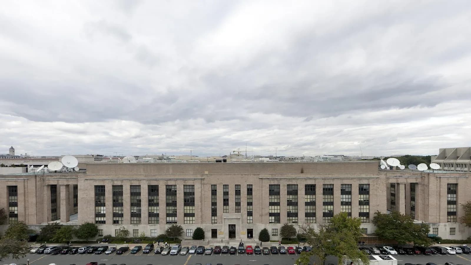 Exterior of the Wilbur J. Cohen Federal Building in Washington