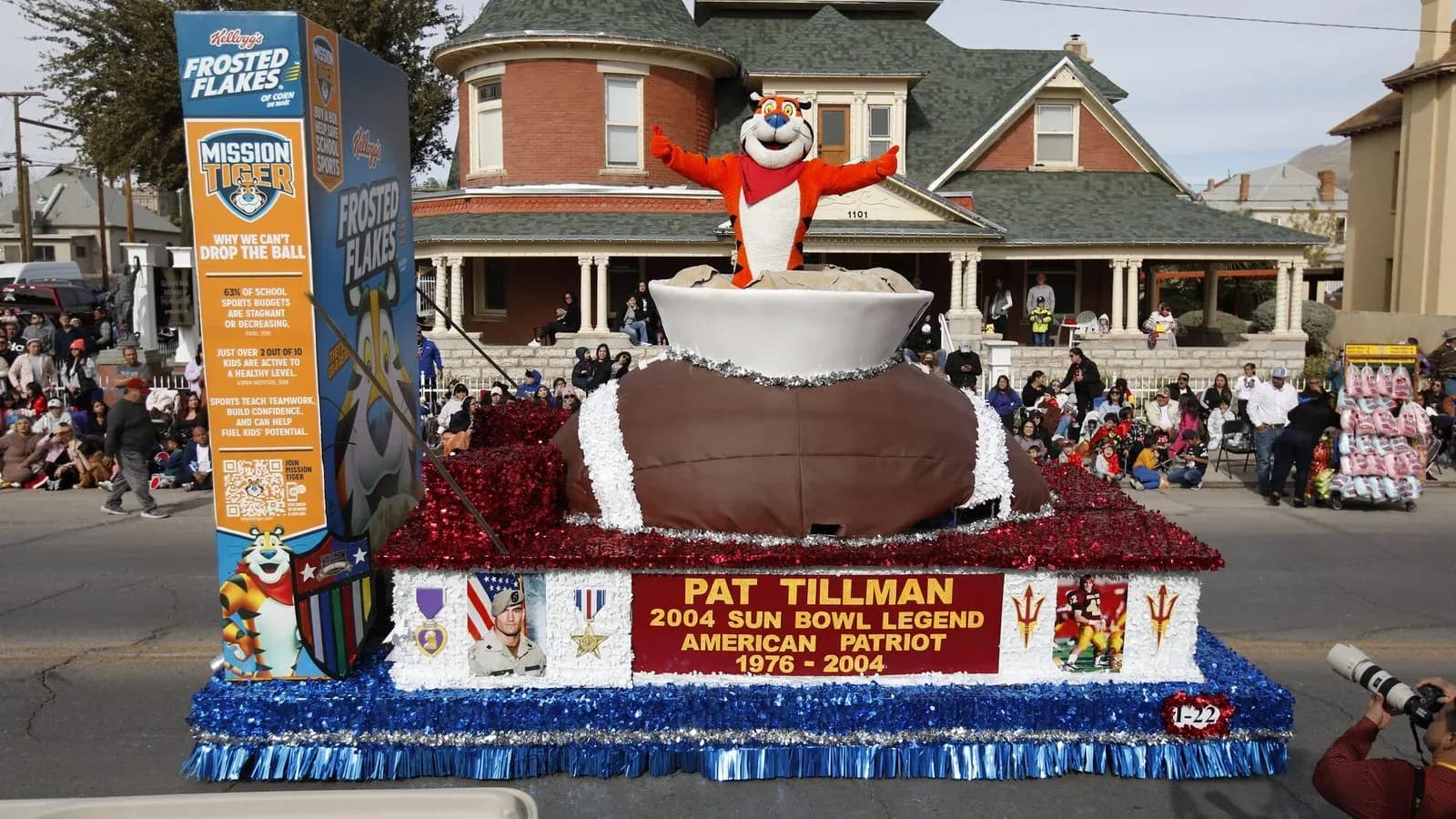 90th Annual Sun Bowl Thanksgiving Day Parade, El Paso, Texas