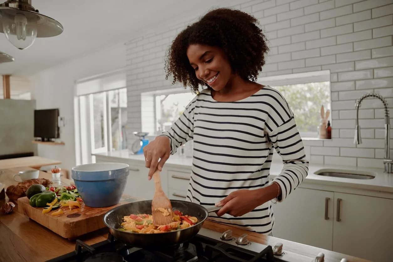 8 Simple Ways to Cook More at Home