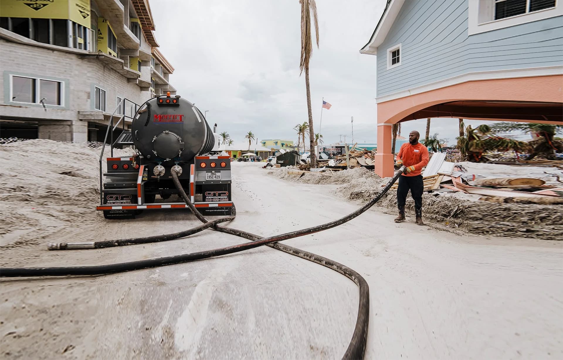 Potable Water Delivery for Jobsites, Events, and Emergency Support — Moffitt Services