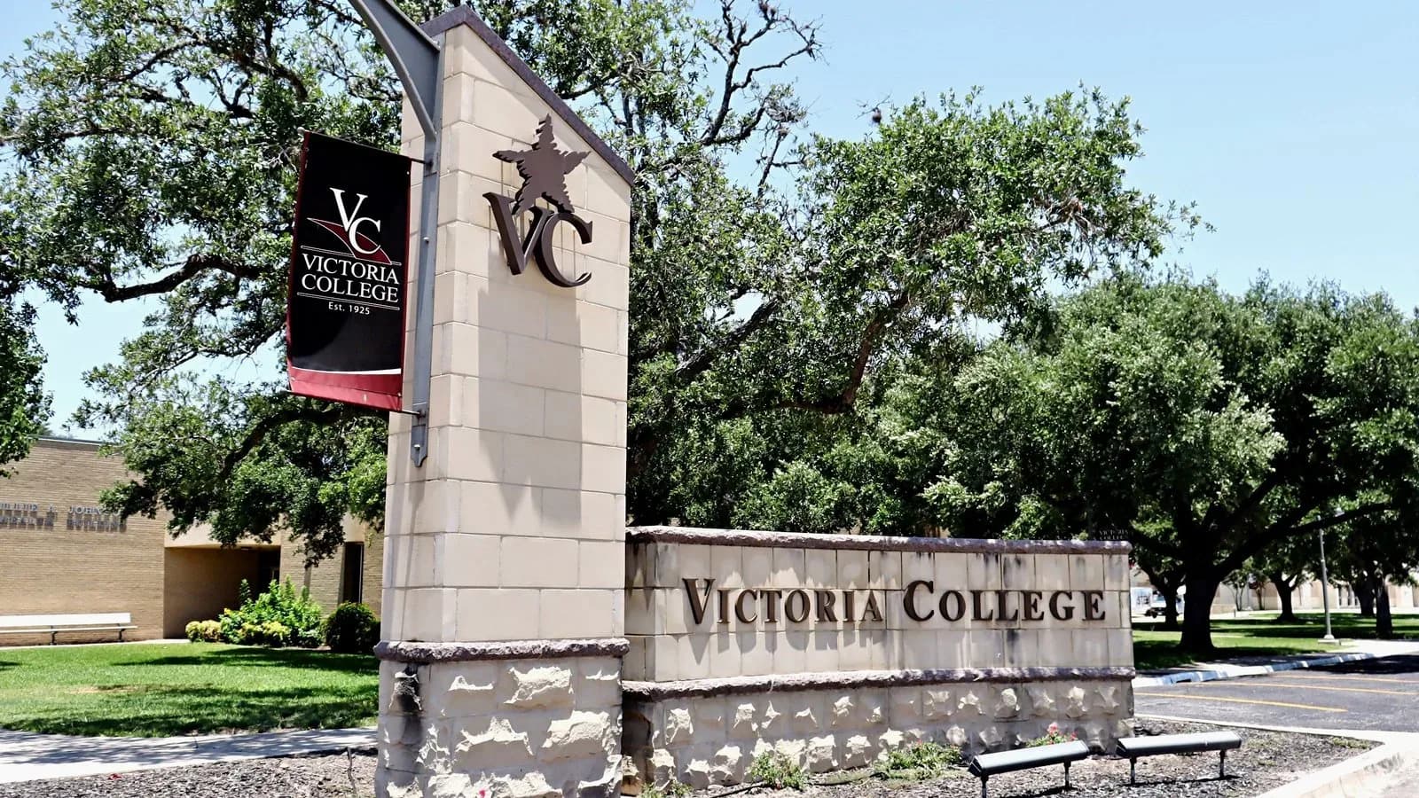 Holiday Artisan Market at the Museum of the Coastal Bend, Victoria, Texas