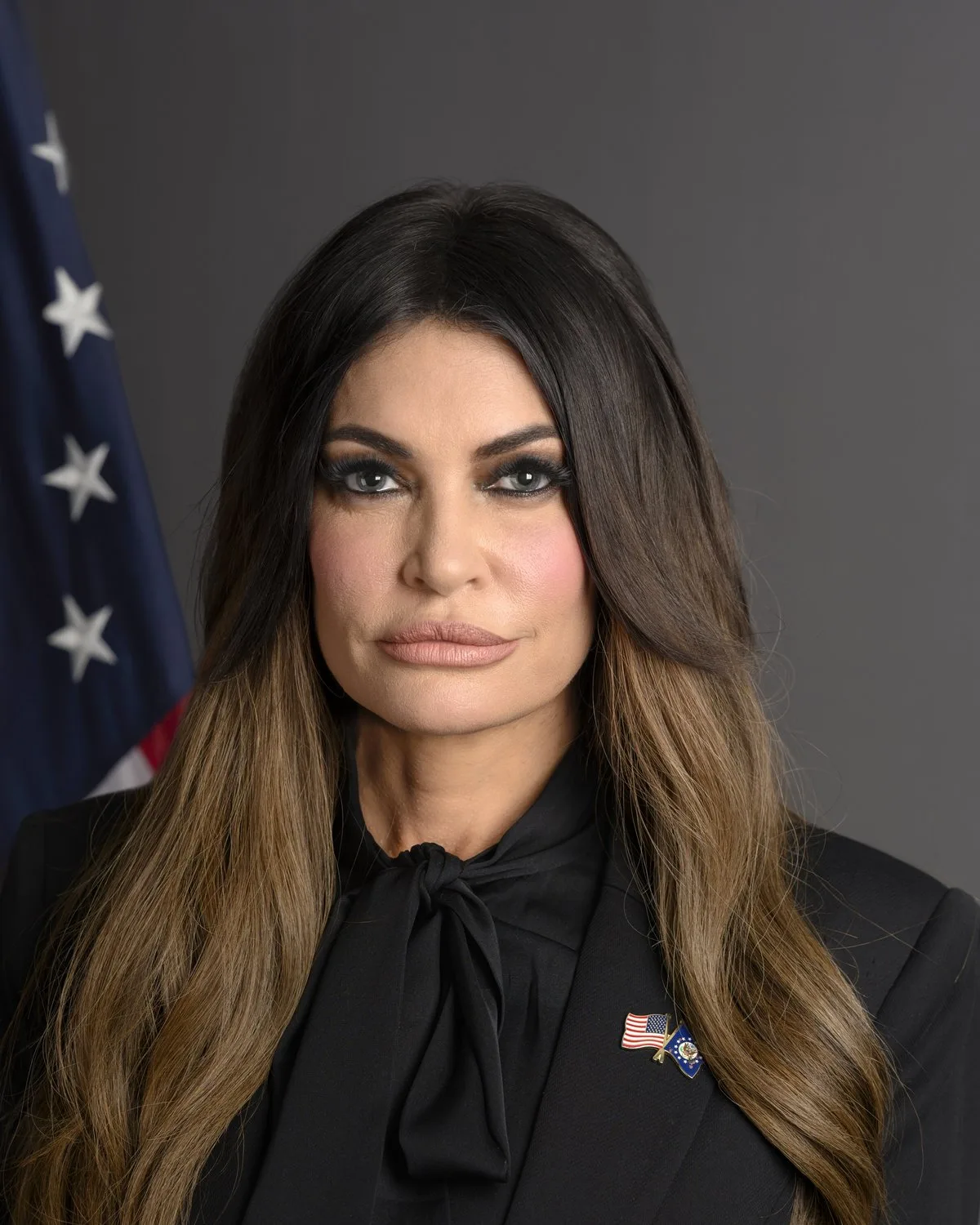 Official portrait of Kimberly Guilfoyle as U.S. ambassador to Greece