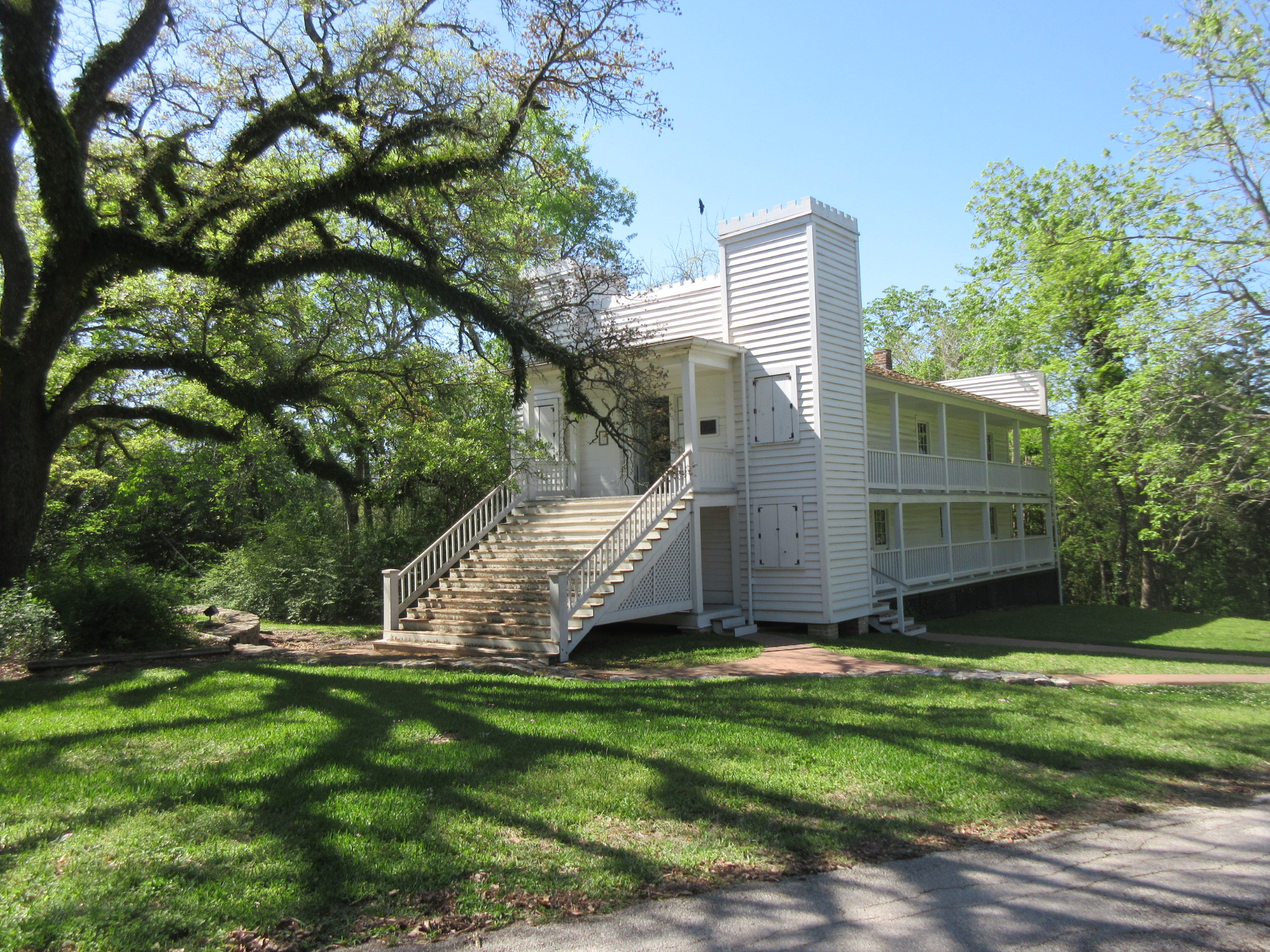 The Steamboat House in Huntsville, Texas, where Sam Houston died in 1863