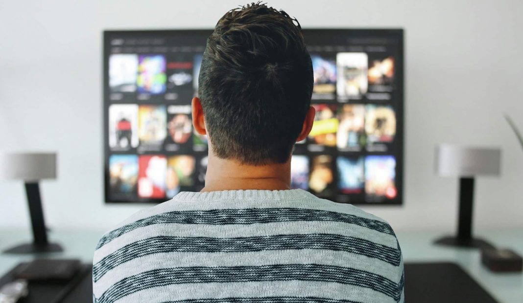 10 Productive Things to do While Watching Tv