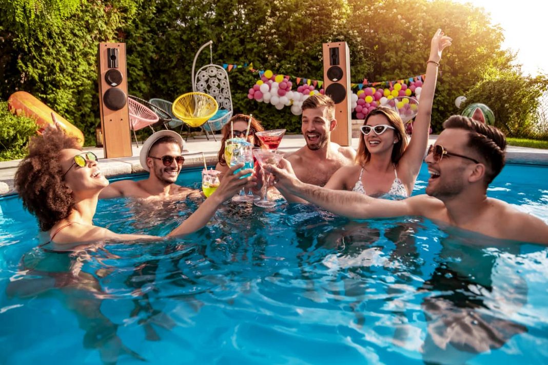 7 Fun Ways to Celebrate a Summer Birthday for Adults