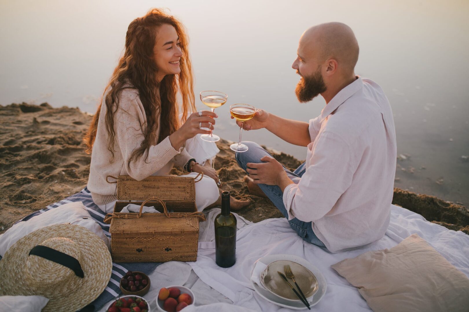 First Date Dos and Don’ts – How to Make a Good Impression