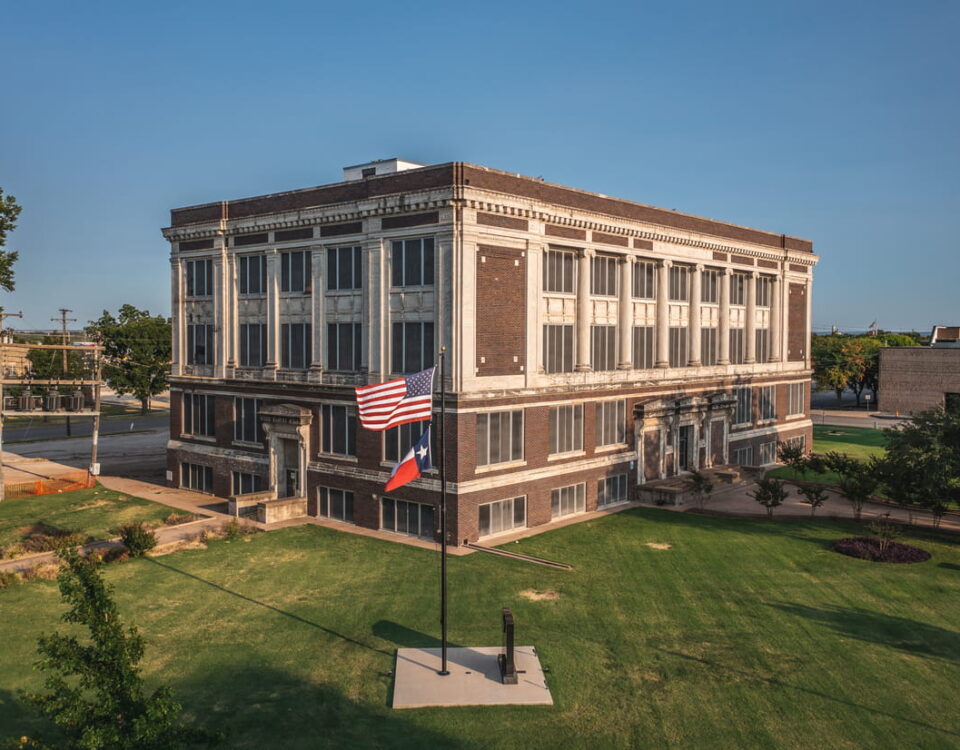 Local City Hall in Texas Voting May 2026